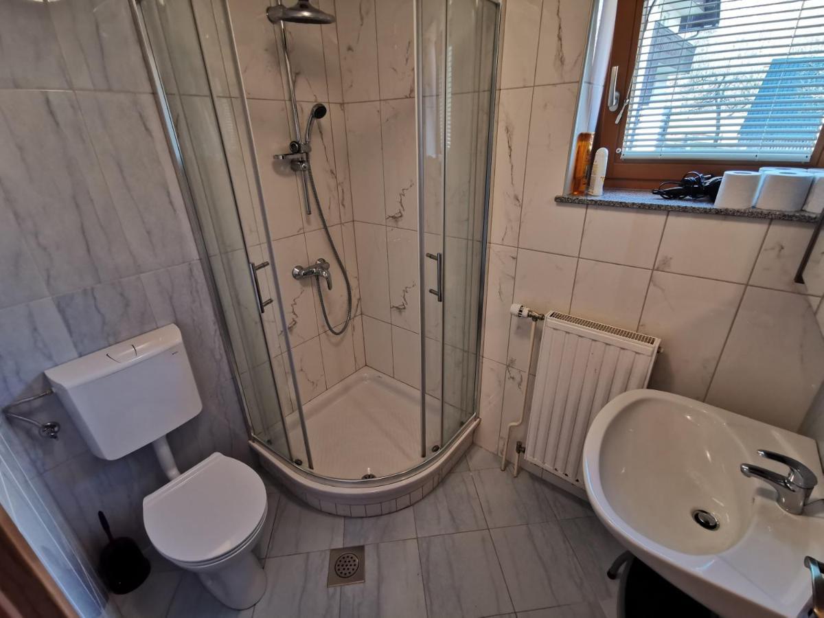 Apartments Henigman بوينج المظهر الخارجي الصورة