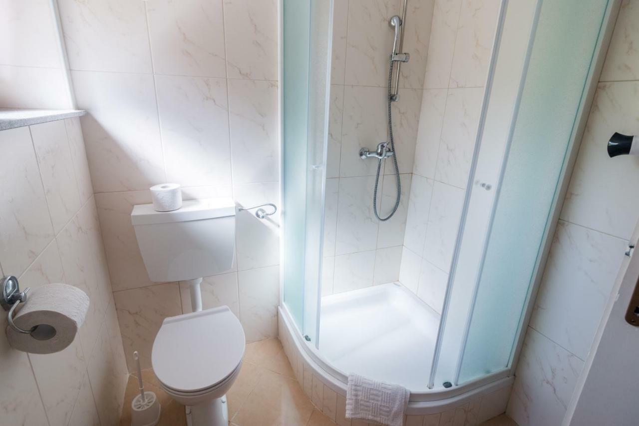Apartments Henigman بوينج المظهر الخارجي الصورة